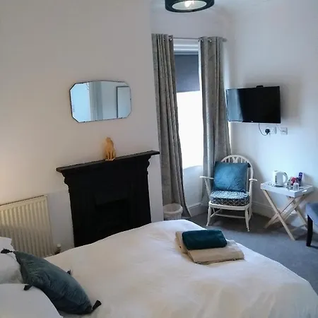 Rosalind House Bed & Breakfast *