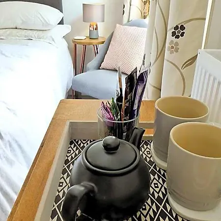 B&B Rosalind House