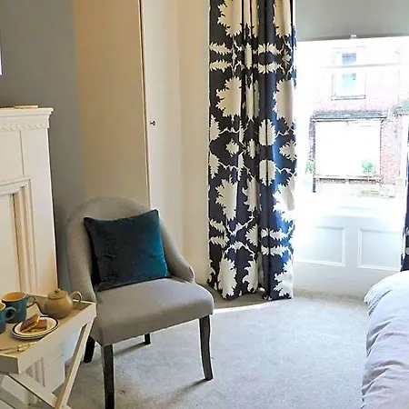 Rosalind House B&B 4*