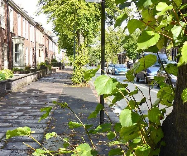 Bed & Breakfast Rosalind House 4*