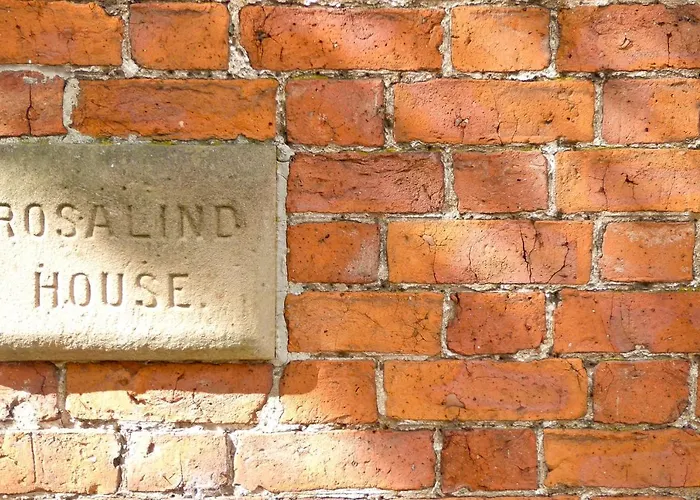 Rosalind House Bed & Breakfast