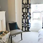 Rosalind House 4*